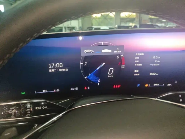 Cadillac XT5 — Фото автомобиля 11
