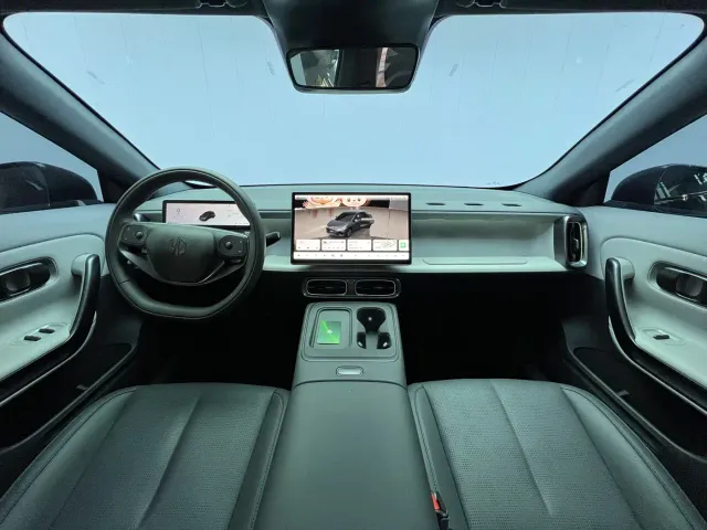 Leapmotor Lafa 5 — Фото автомобиля 6