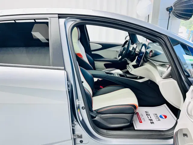 BYD Dolphin — Фото автомобиля 24