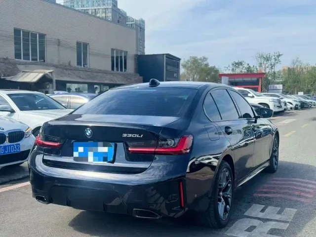 BMW 3 Series — Фото автомобиля 9