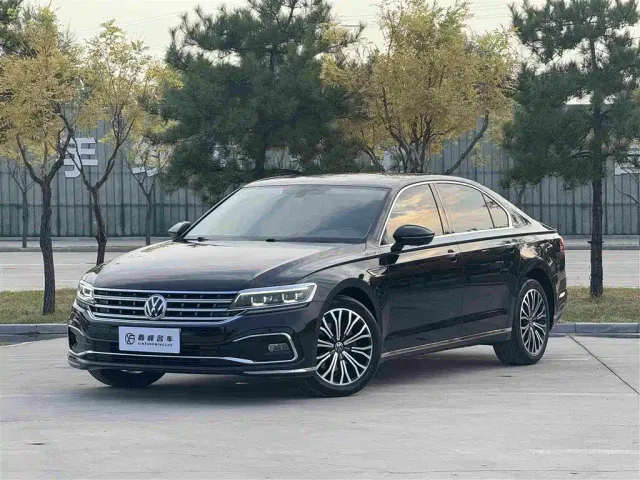 Фотография автомобиля — Volkswagen Phideon