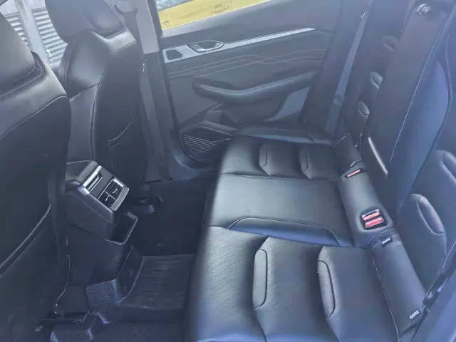 Geely Xingrui — Фото автомобиля 7