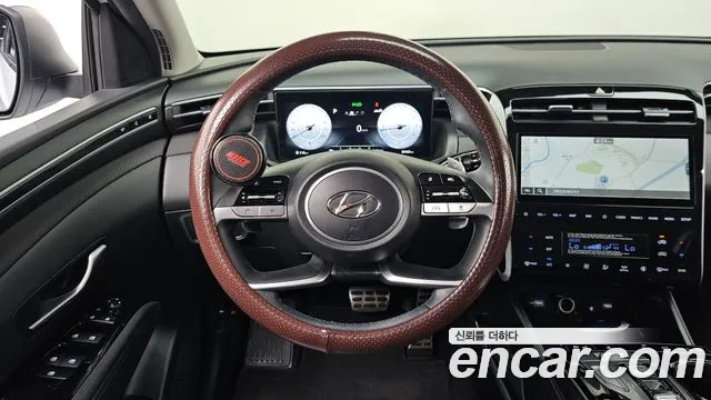 Hyundai Tucson Tucson (NX4) Бензин 1.6 турбо 2WD — Фото автомобиля 13