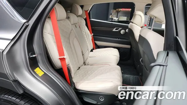 Genesis GV80 — Фото автомобиля 12