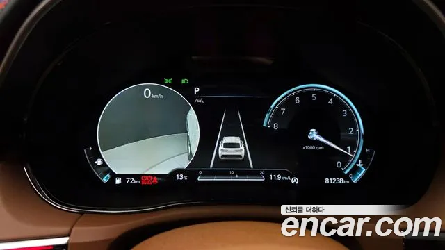 Genesis GV70 2.5T Бензин 2WD — Фото автомобиля 8