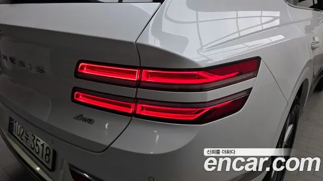 Genesis GV80 — Фото автомобиля 8