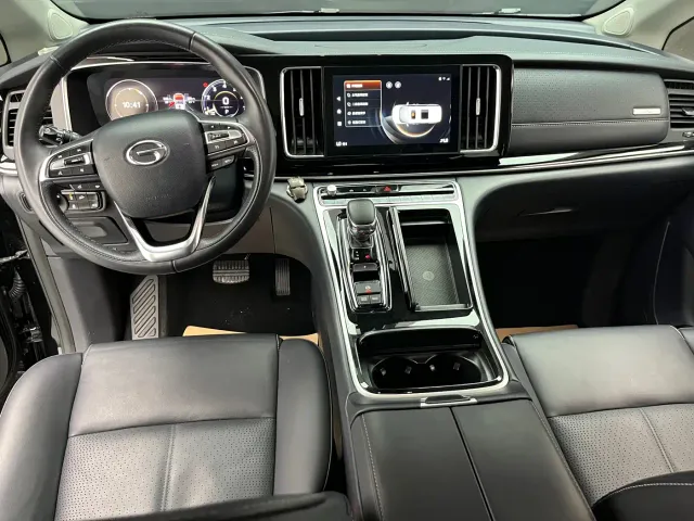 GAC Trumpchi M8 — Фото автомобиля 18