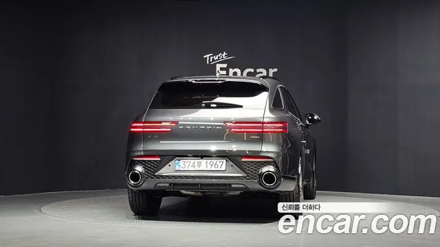 Genesis GV70 2.5T Бензин AWD — Фото автомобиля 4