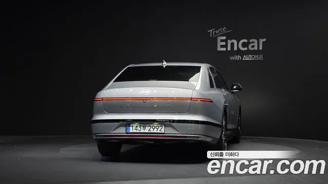 Hyundai Grandeur Grandeur (GN7) 3.5 LPG 2WD (Такси) — Фото автомобиля 4