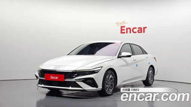 Фотография автомобиля — Hyundai Avante CN7