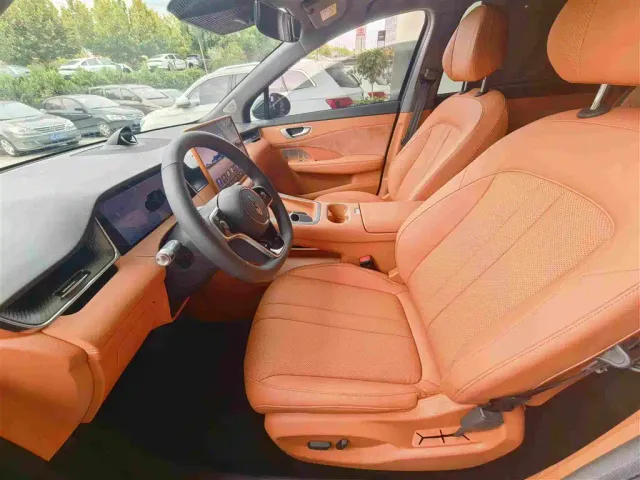 Shangjie SUV — Фото автомобиля 4