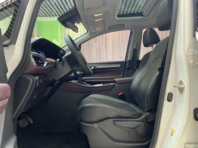 GAC Trumpchi M6 — Фото автомобиля 7
