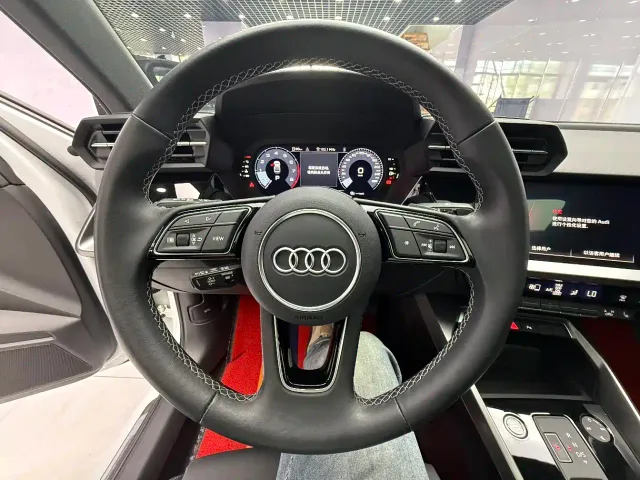 Audi A3 — Фото автомобиля 11