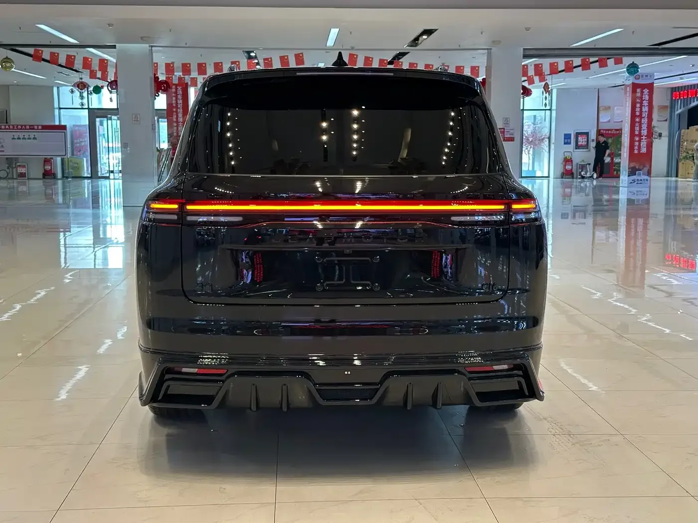 Leapmotor Leapmotor C16 2024 Extended Range 200 Premium Edition — Фото автомобиля 8