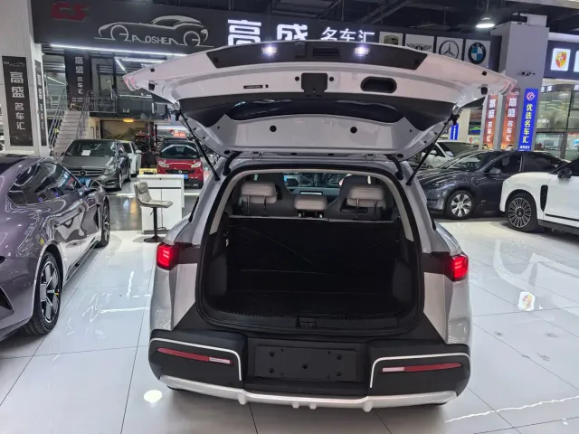 BYD Yuan UP — Фото автомобиля 15