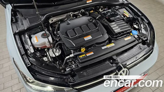 Volkswagen Golf Golf 8 поколение 2.0 TDI Prestige — Фото автомобиля 5