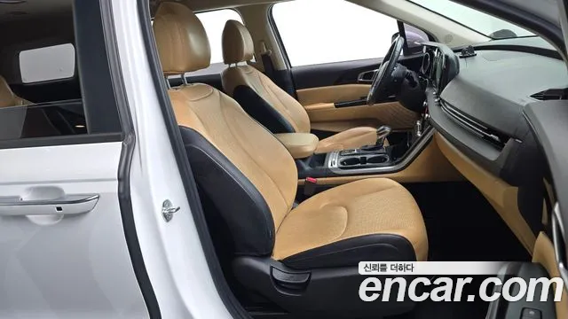 Kia Carnival 4th Gen — Фото автомобиля 16