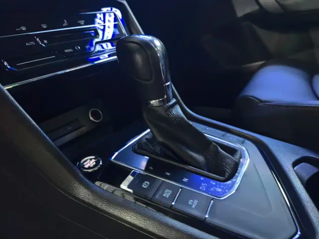 Volkswagen Tharu — Фото автомобиля 6