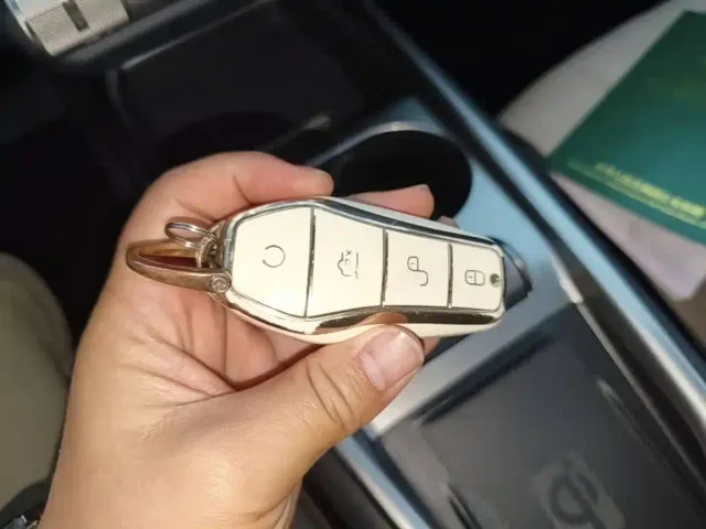 BYD Dolphin — Фото автомобиля 8