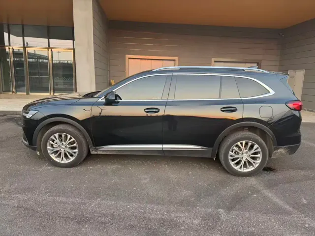 Buick Envision Plus — Фото автомобиля 2