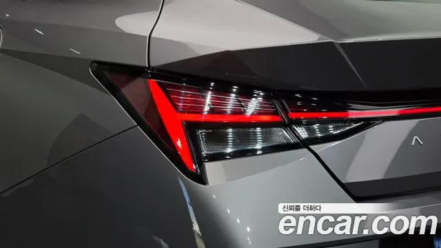 Hyundai Avante CN7 — Фото автомобиля 8