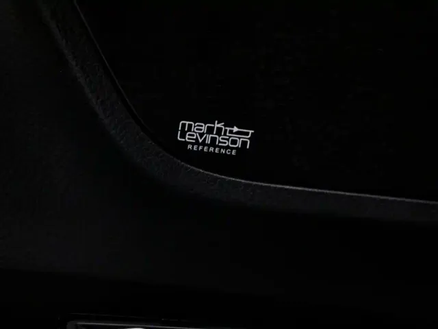 Lexus LX — Фото автомобиля 14