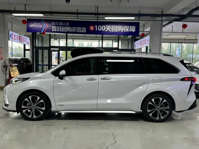 Toyota Granvia — Фото автомобиля 4