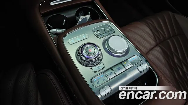 Genesis G90 RS4 — Фото автомобиля 12