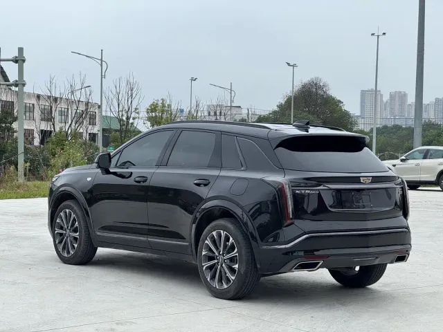 Cadillac XT5 — Фото автомобиля 8
