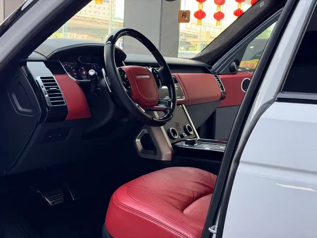 Land Rover Range Rover — Фото автомобиля 4