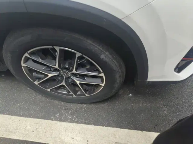 Changan CS75 Plus — Фото автомобиля 8
