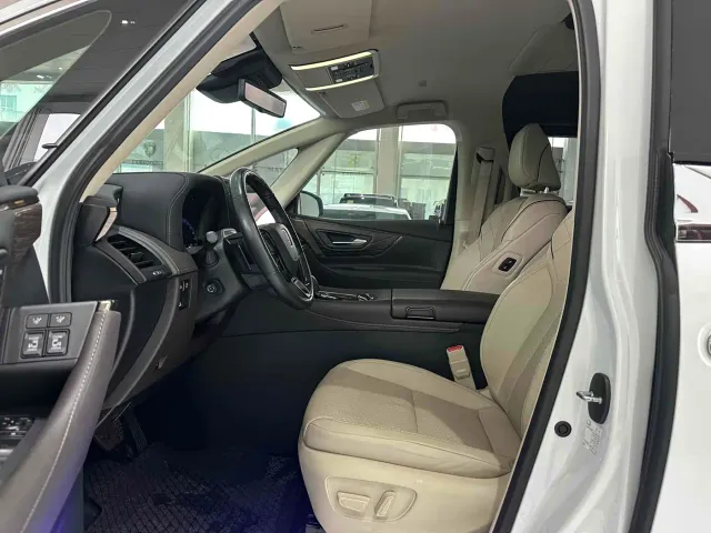 Toyota Vellfire — Фото автомобиля 6