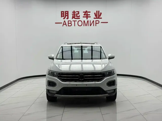 Volkswagen T-Roc — Фото автомобиля 3