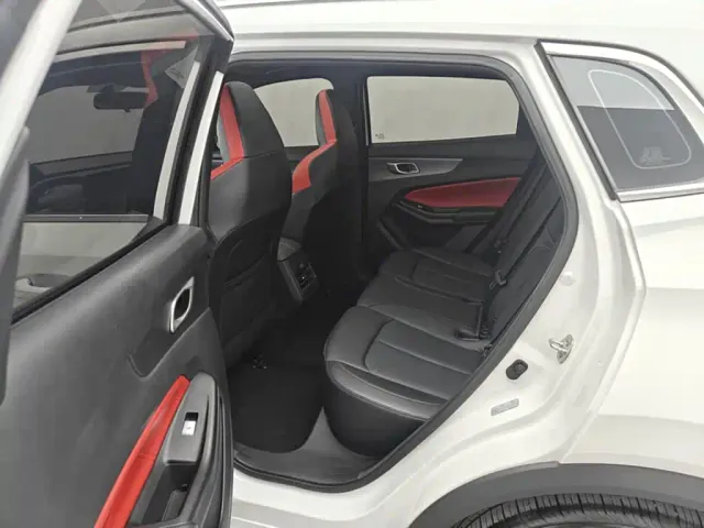 Changan CS55 Plus — Фото автомобиля 7