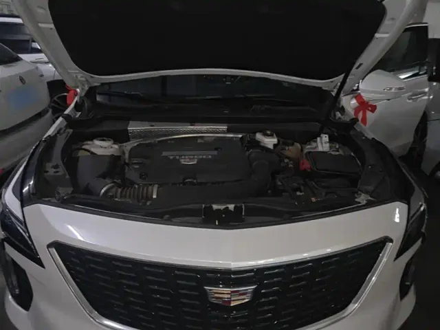 Cadillac XT4 — Фото автомобиля 19
