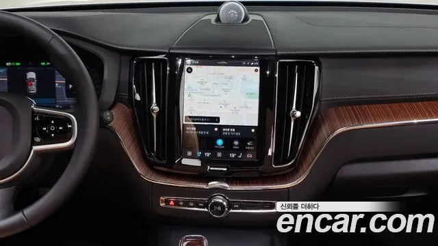 Volvo XC60 2nd Gen — Фото автомобиля 19