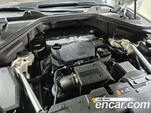 Genesis GV80 — Фото автомобиля 15