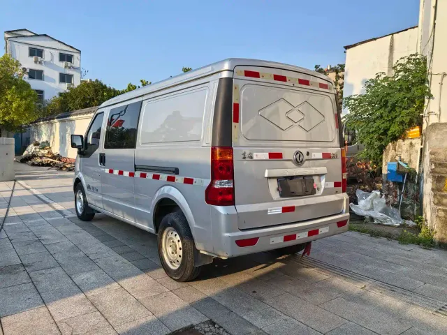 Dongfeng Xiaokang DFSK C35 — Фото автомобиля 5