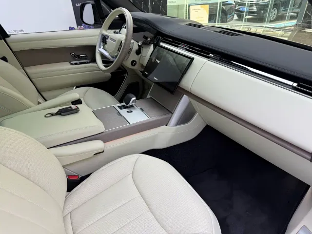 Land Rover Range Rover — Фото автомобиля 20