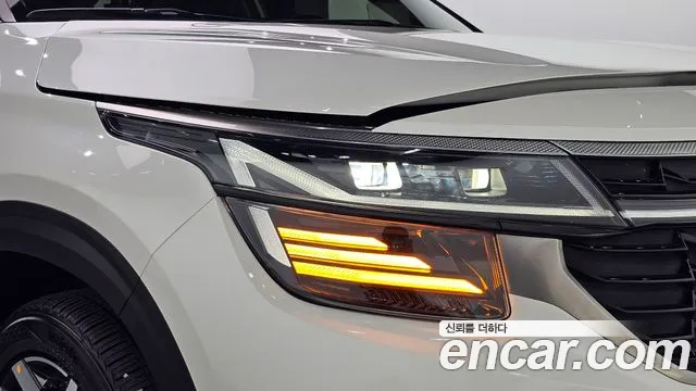 Kia Seltos New — Фото автомобиля 7