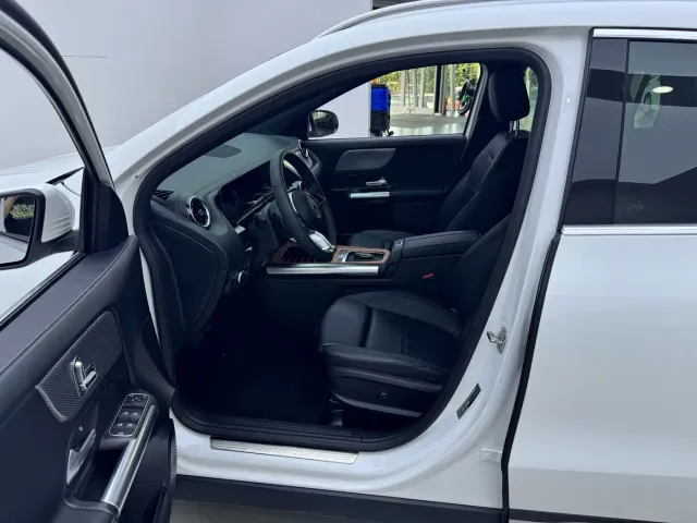 Mercedes-Benz GLA-Class — Фото автомобиля 7