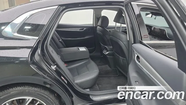 Hyundai Grandeur Новый Grandeur IG 3.0 LPi (Для проката) — Фото автомобиля 12