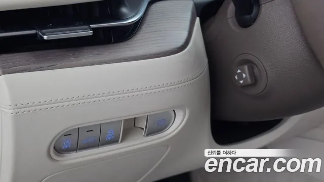 Genesis G90 RS4 — Фото автомобиля 26