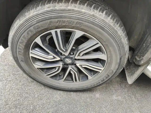 Nissan Terra — Фото автомобиля 22