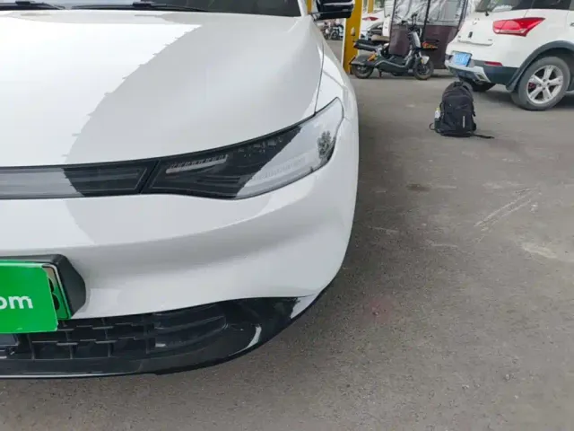Leapmotor C01 — Фото автомобиля 22