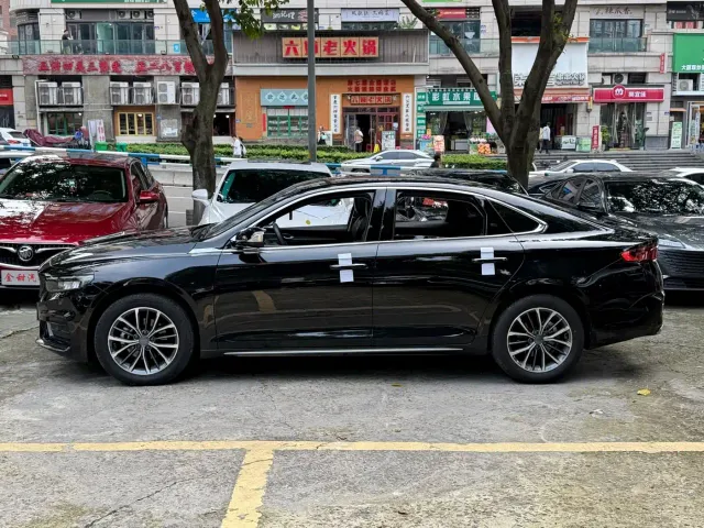 Geely Xingrui — Фото автомобиля 4