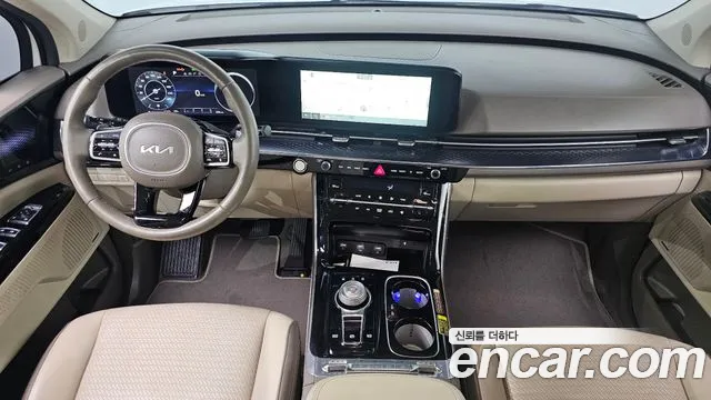 Kia Carnival Generation 4 — Фото автомобиля 10
