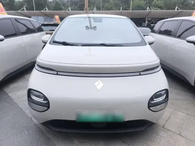 Baojun Cloud — Фото автомобиля 2