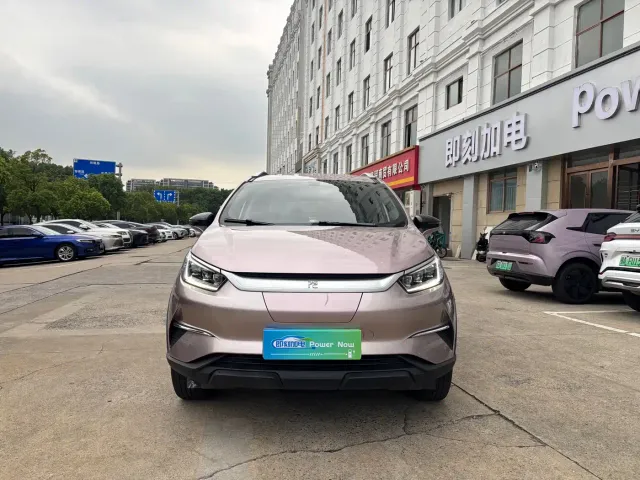 BYD Yuan Pro — Фото автомобиля 2