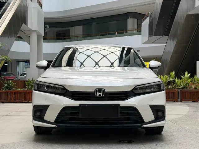 Honda Civic — Фото автомобиля 2